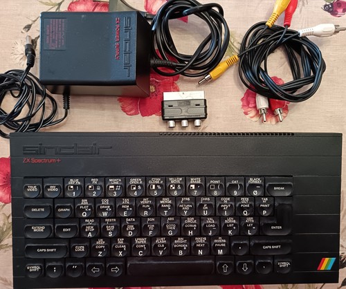 Sinclair spectrum plus - plus,